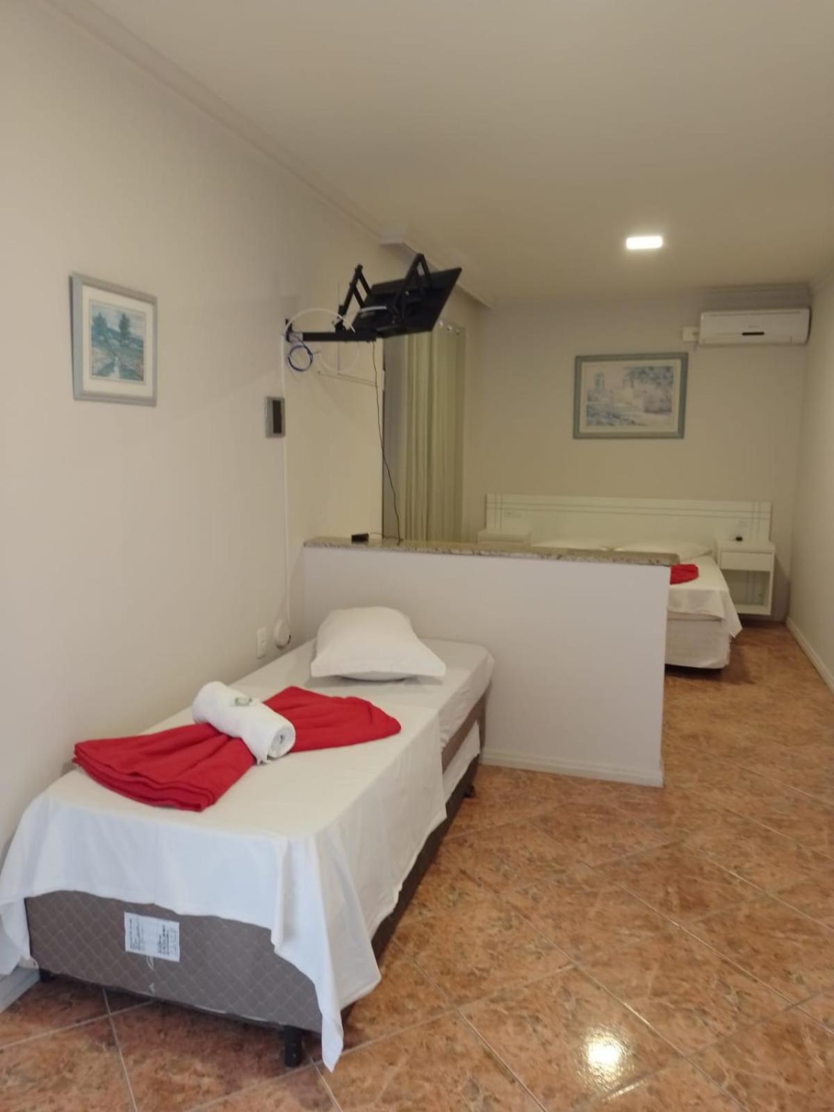 Hotel Pousada Ilha Do Mar Bombinhas Buitenkant foto