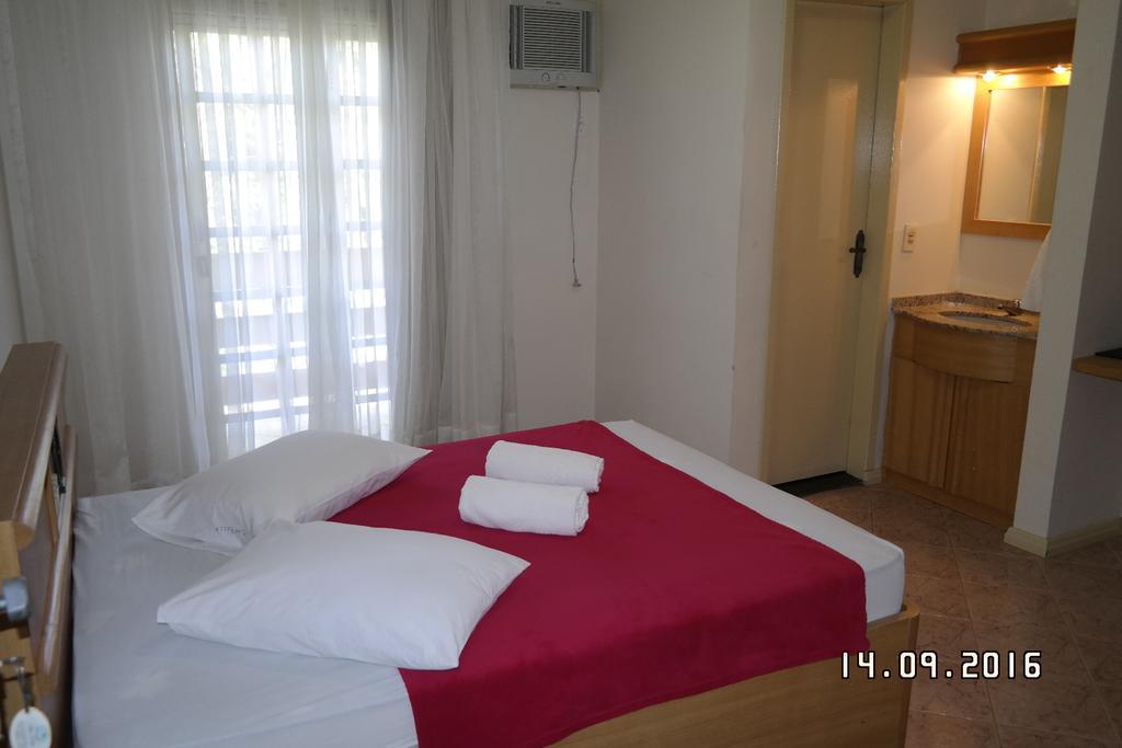 Hotel Pousada Ilha Do Mar Bombinhas Buitenkant foto